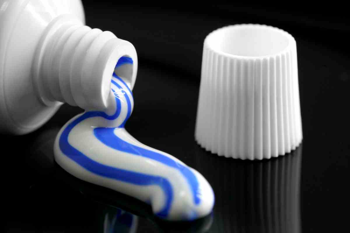Usi alternativi del dentifricio - Telereggiocalabria.it
